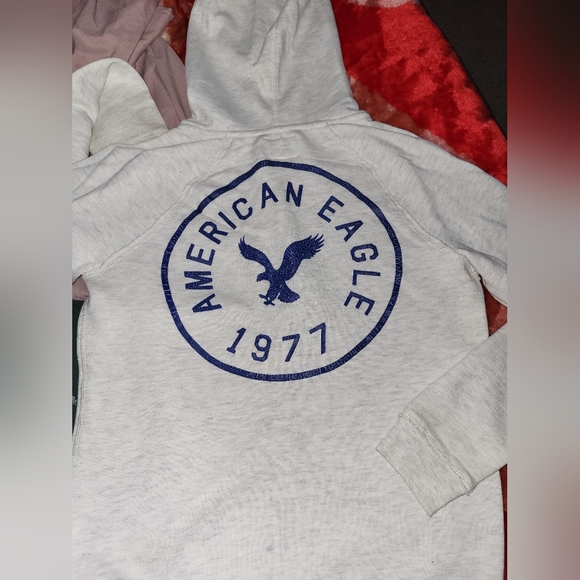 American eagle bundle, women's size medium. - Picture 5 of 14